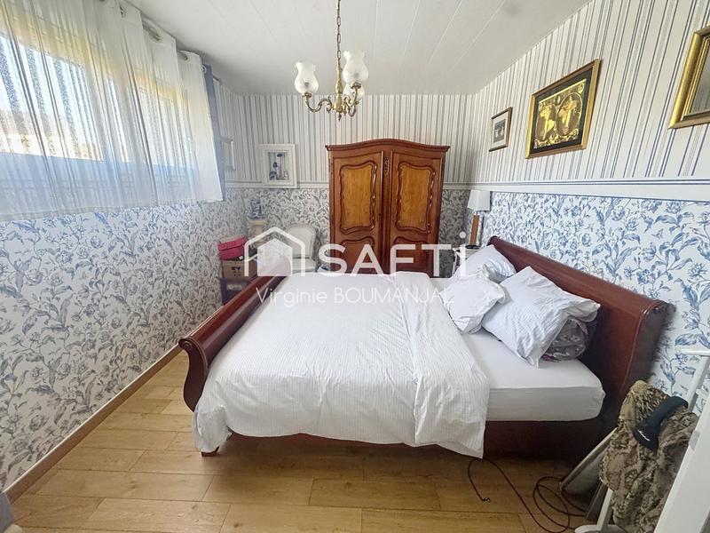 Maison - 200 m² - 5 pièces