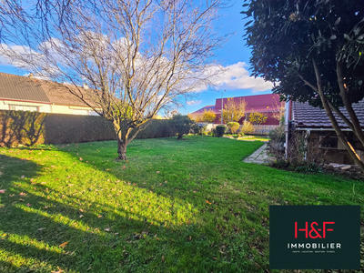 Maison traditionnelle - 75 m² - 4 pièces