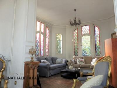 Maison - 290 m² - 10 pièces