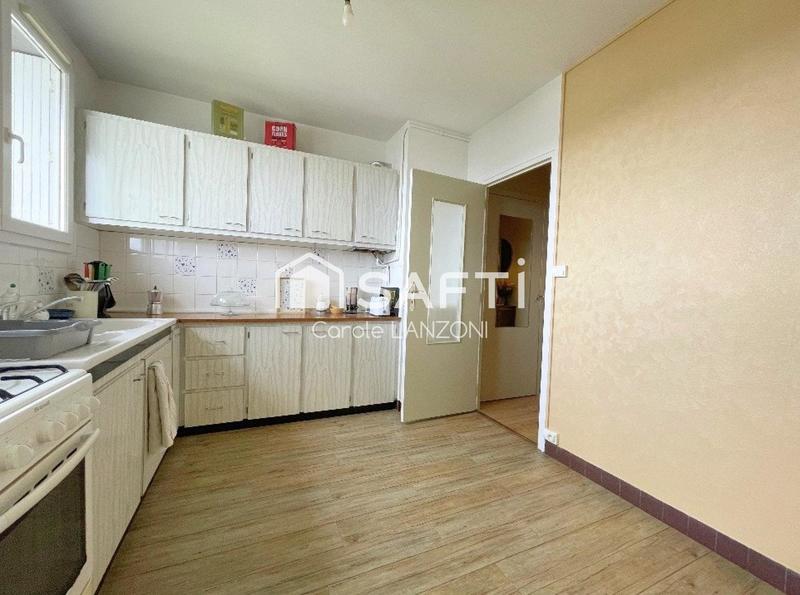 Appartement - 84 m² - 4 pièces