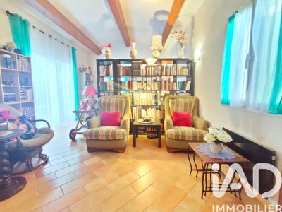 Maison - 104 m² - 4 pièces