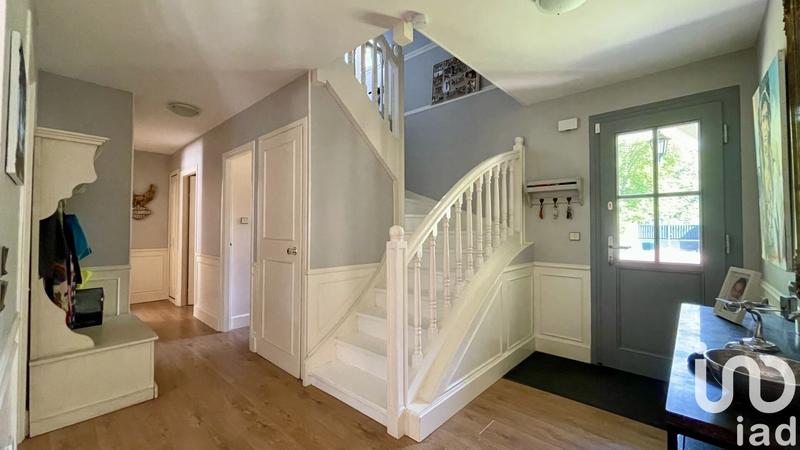 Maison - 173 m² - 8 pièces