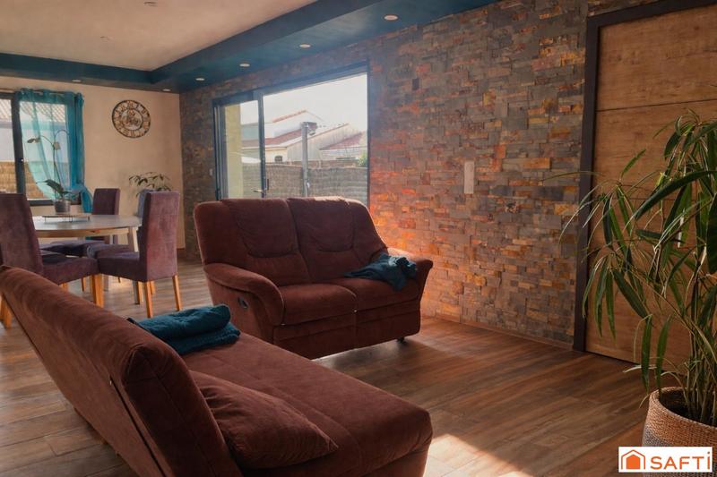 Maison - 111 m² - 6 pièces