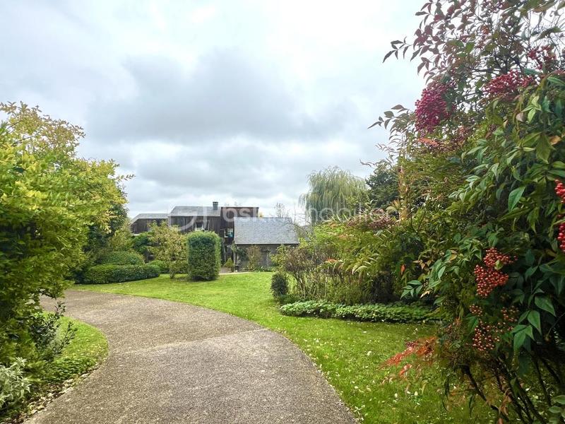 Maison d'architecte - 200 m² - 7 pièces