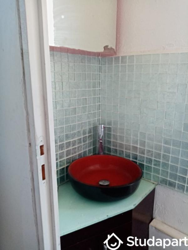 Chambre - 12 m² - 1 pièce