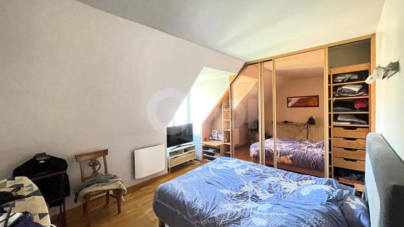 Maison - 152 m² - 6 pièces