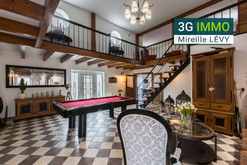 Maison - 199 m² - 5 pièces