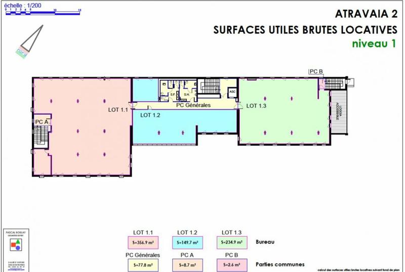 Bureau - 2 728 m²