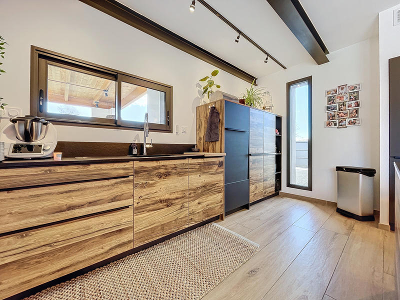 Villa - 200 m² - 8 pièces