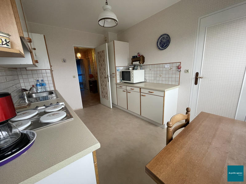 Appartement - 84 m² - 3 pièces