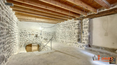 Maison - 85 m² - 5 pièces