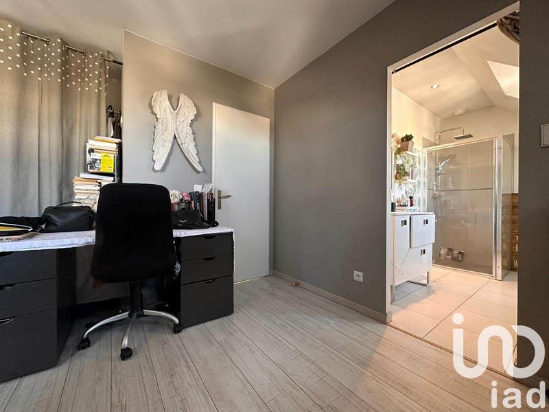 Maison - 200 m² - 7 pièces