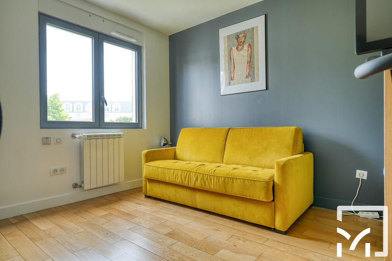 Maison - 180 m² - 7 pièces