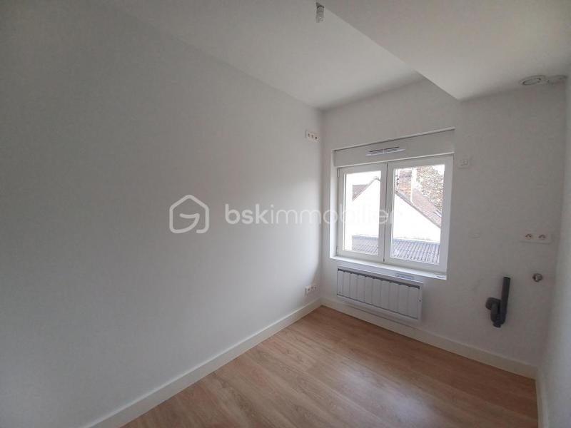 Maison - 96 m² - 5 pièces