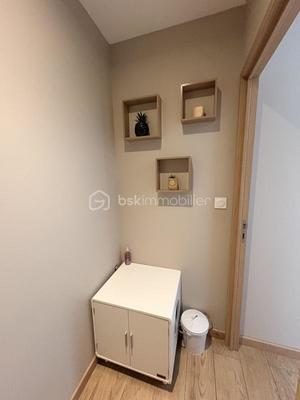 Pavillon - 180 m² - 8 pièces