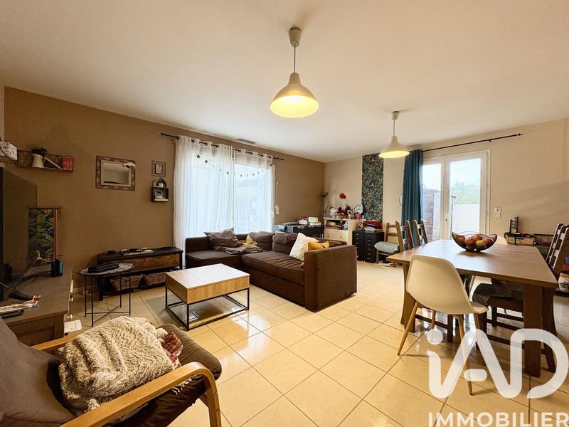 Maison - 99 m² - 4 pièces