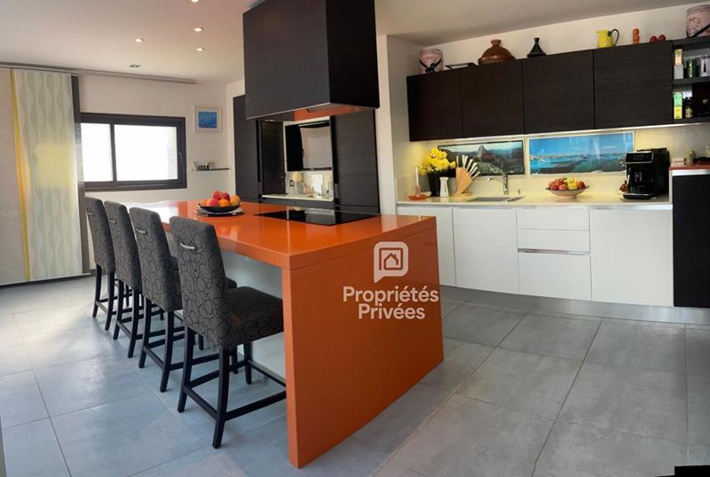 Maison - 97 m² - 4 pièces