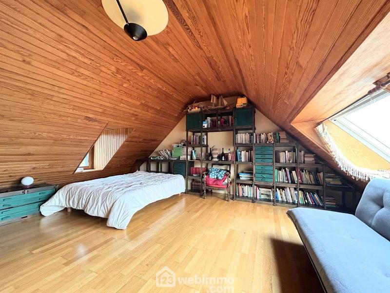 Maison - 157 m² - 5 pièces