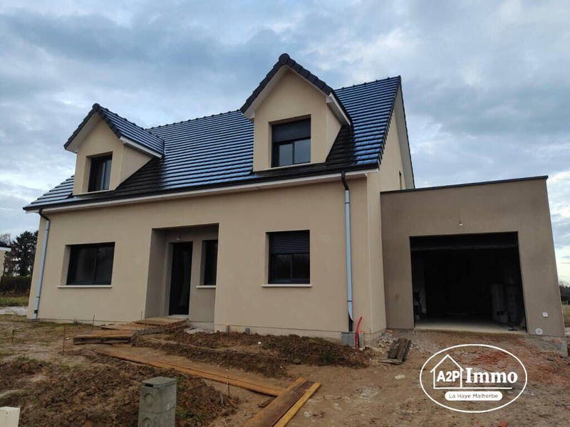 Maison - 137 m² - 5 pièces