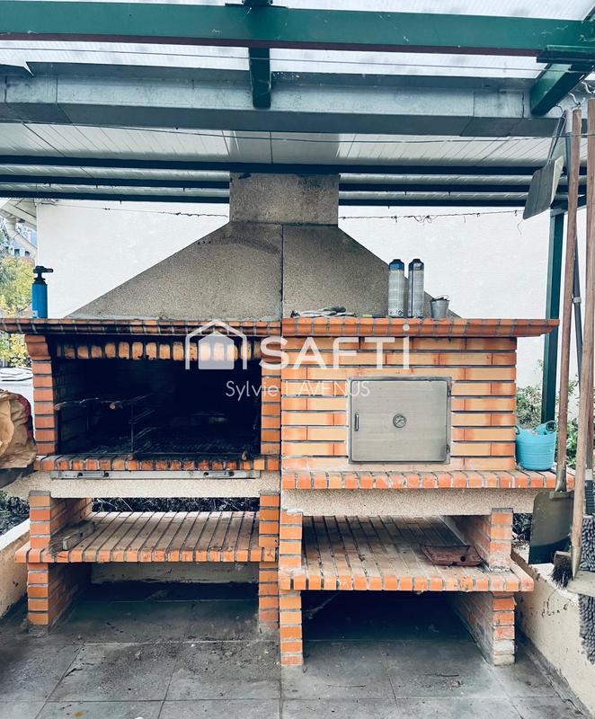 Maison - 145 m² - 6 pièces