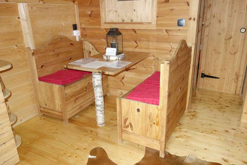 Propriété - 260 m² - 11 pièces