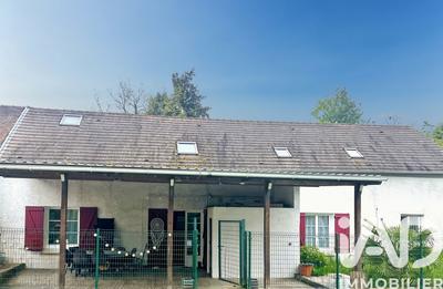 Maison - 194 m² - 7 pièces