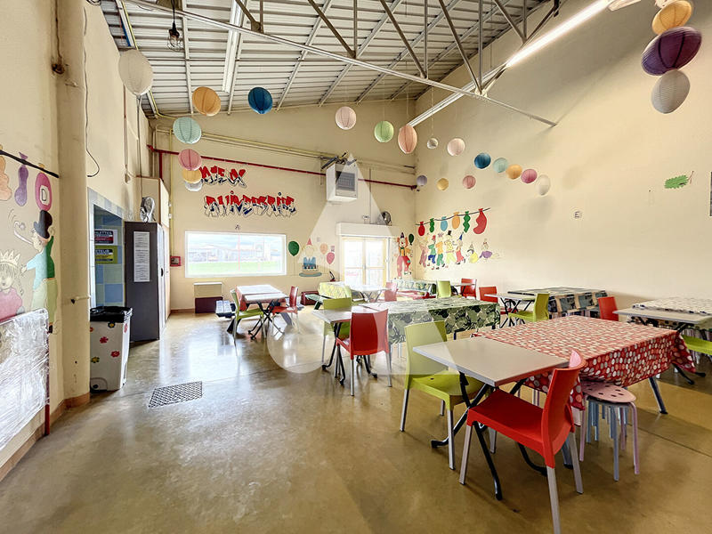 Local commercial - 340 m²