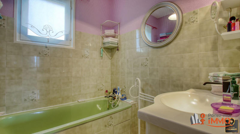 Maison - 107 m² - 6 pièces