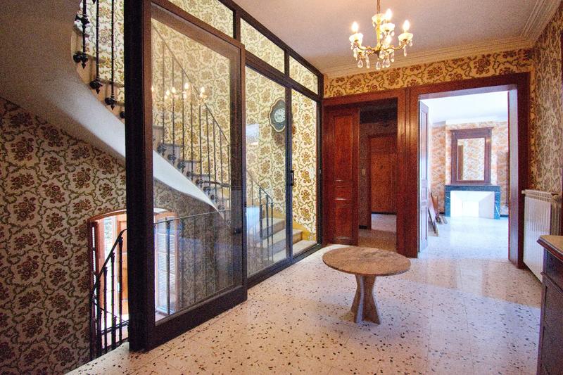 Maison - 202 m² - 12 pièces