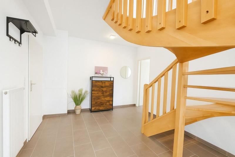 Maison - 92 m² - 4 pièces