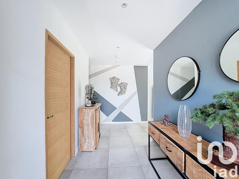 Maison - 206 m² - 7 pièces