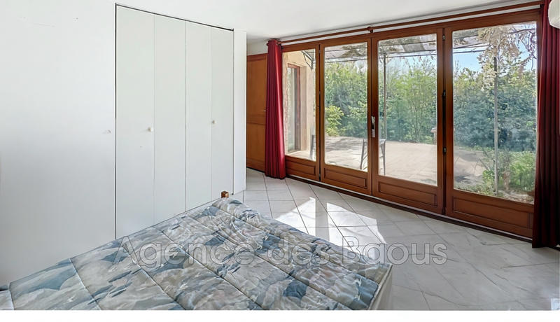 Maison - 191 m² - 6 pièces