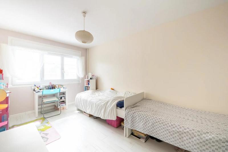 Appartement - 87 m² - 4 pièces