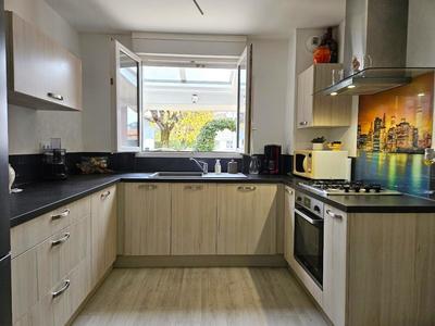 Maison - 74 m² - 3 pièces