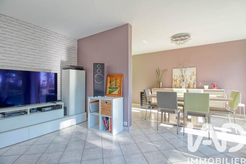 Appartement - 95 m² - 5 pièces