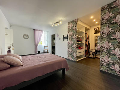 Maison - 190 m² - 5 pièces