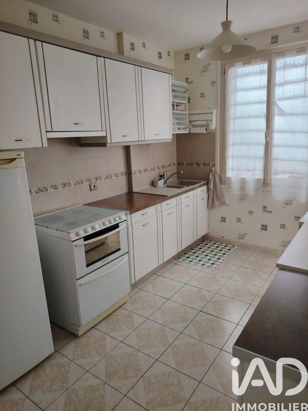 Appartement - 100 m² - 5 pièces