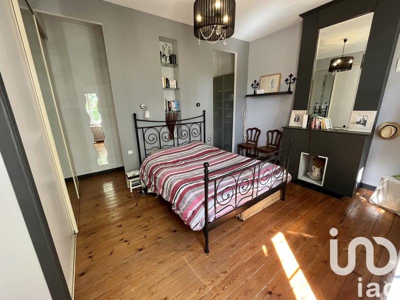 Maison - 215 m² - 7 pièces