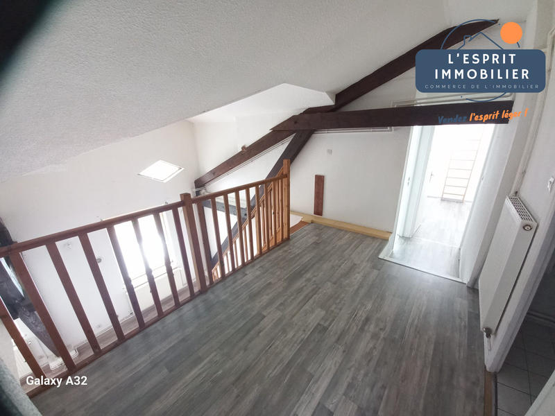 Appartement - 93 m² - 5 pièces