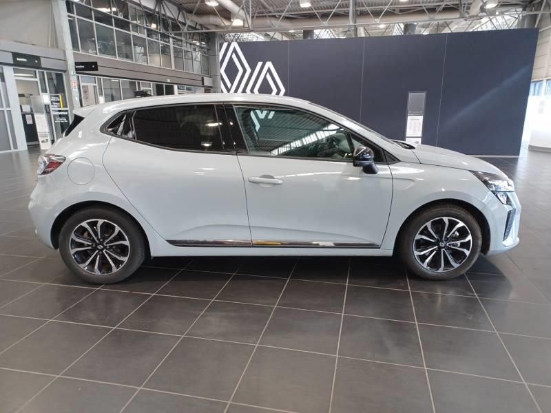 Renault Clio E-Tech full hybrid 145 Techno