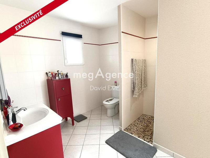 Maison traditionnelle - 163 m² - 7 pièces