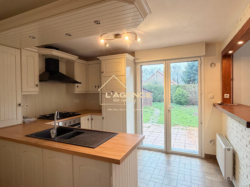 Maison - 90 m² - 4 pièces