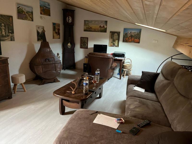 Local commercial - 200 m² - 4 pièces