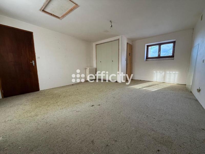 Maison - 83 m² - 4 pièces