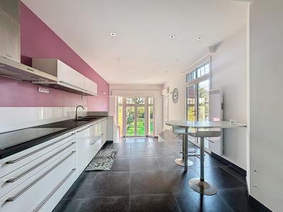 Maison - 190 m² - 6 pièces