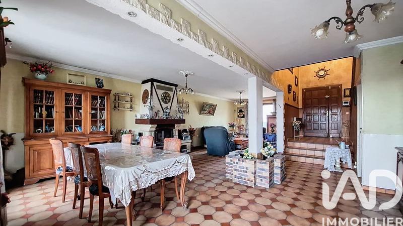 Maison - 174 m² - 7 pièces