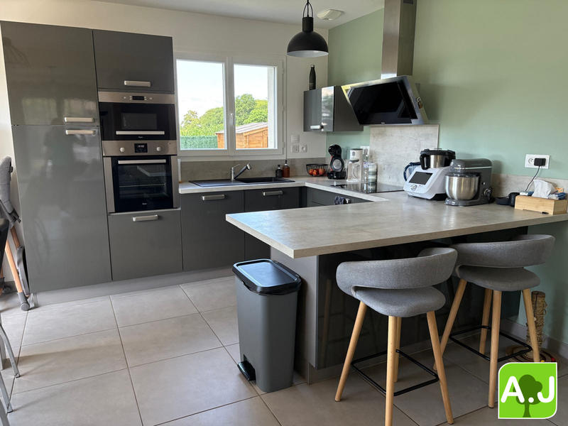 Maison contemporaine - 105 m² - 6 pièces