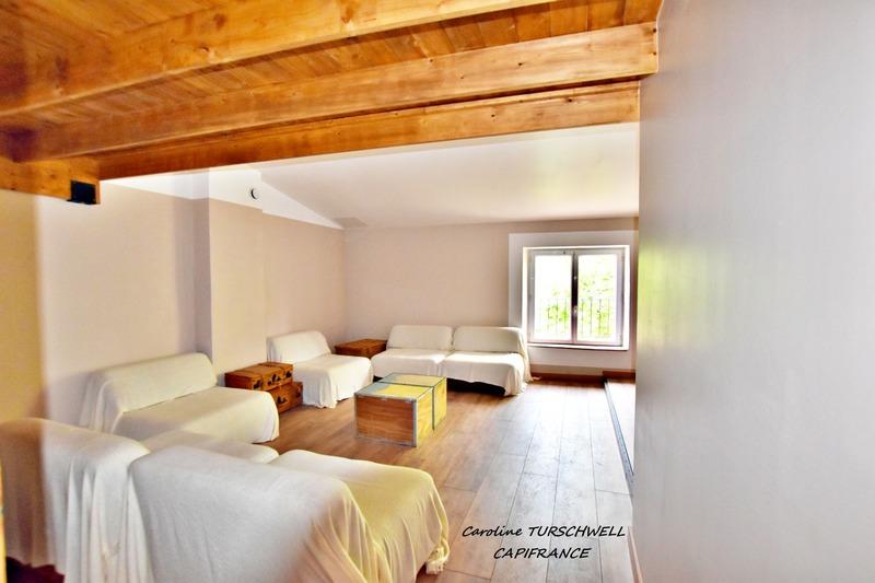 Immeuble - 274 m² - 5 pièces