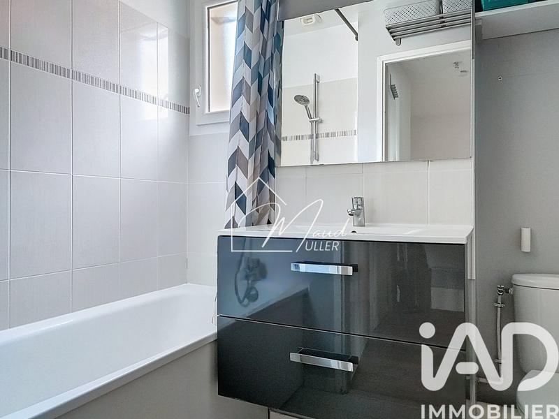 Maison - 80 m² - 5 pièces