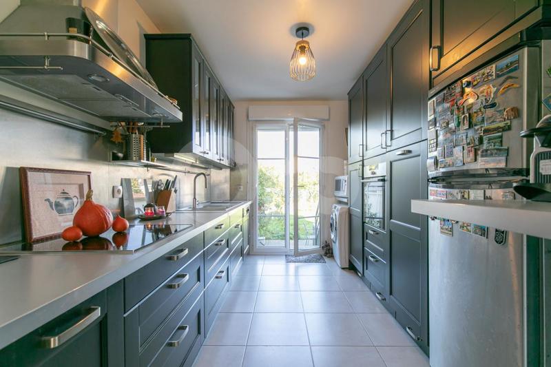 Maison - 92 m² - 4 pièces